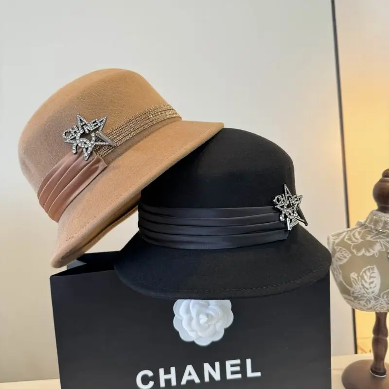 Chanel top hat 100506